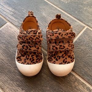 Toddle girl sneakers